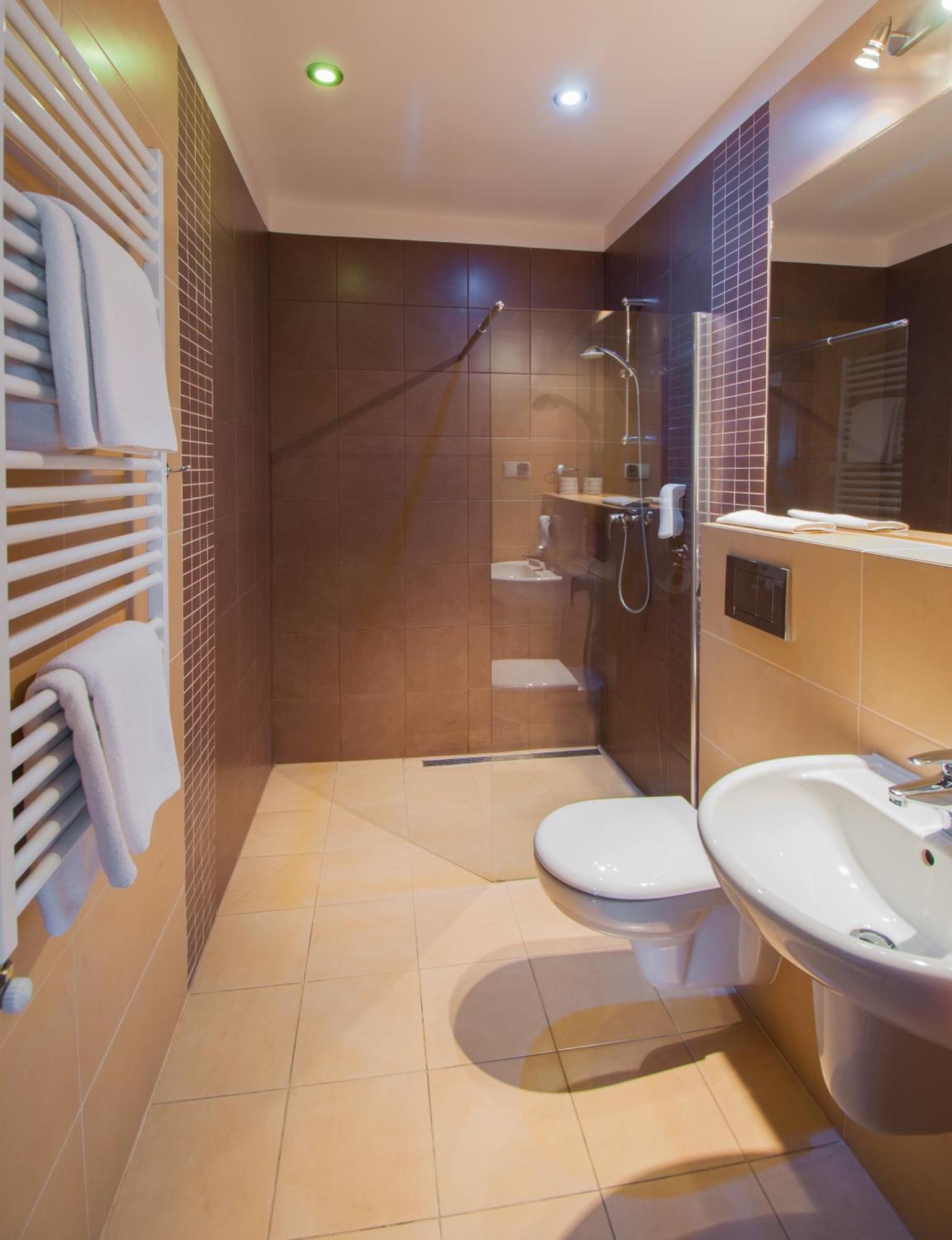 Hotel Camping Malta Poznań Eksteriør bilde